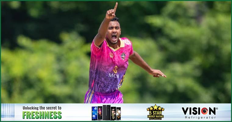 শরিফুলের অগ্নিঝরা বোলিংয়ে অল্পতেই থামলো সারে